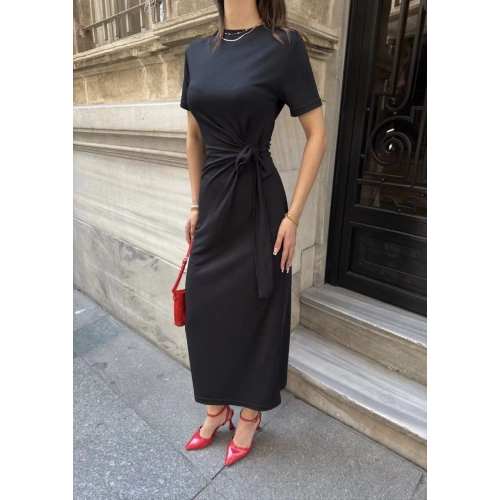 Osy Modal Yumuşak Dokulu Kumaş Bisiklet Yaka Kısa Kollu Kuşaklı Uzun Elbise - Siyah