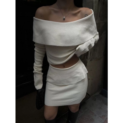 Straplez , Madonna , Carmen Yaka Croplu Mini Etekli ikili Takım Triko - Beyaz