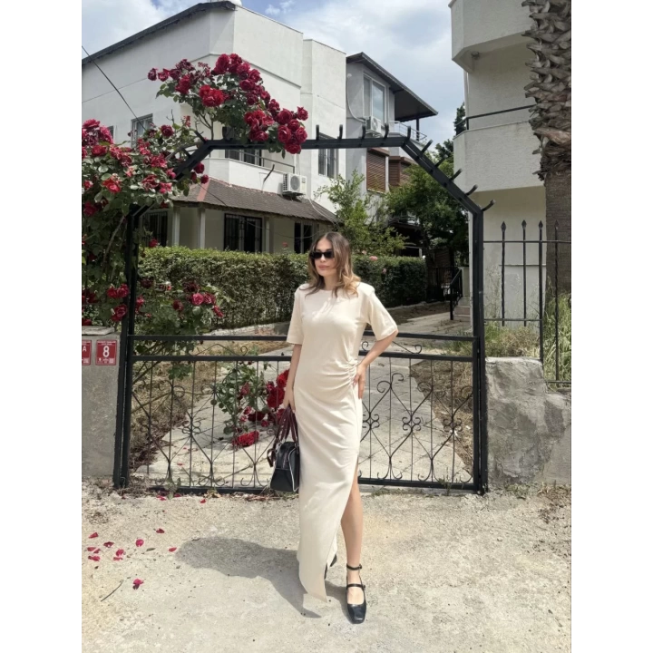 Kadın Kısa Kollu Uzun Yandan Yırtmaçlı Elbise - Beyaz