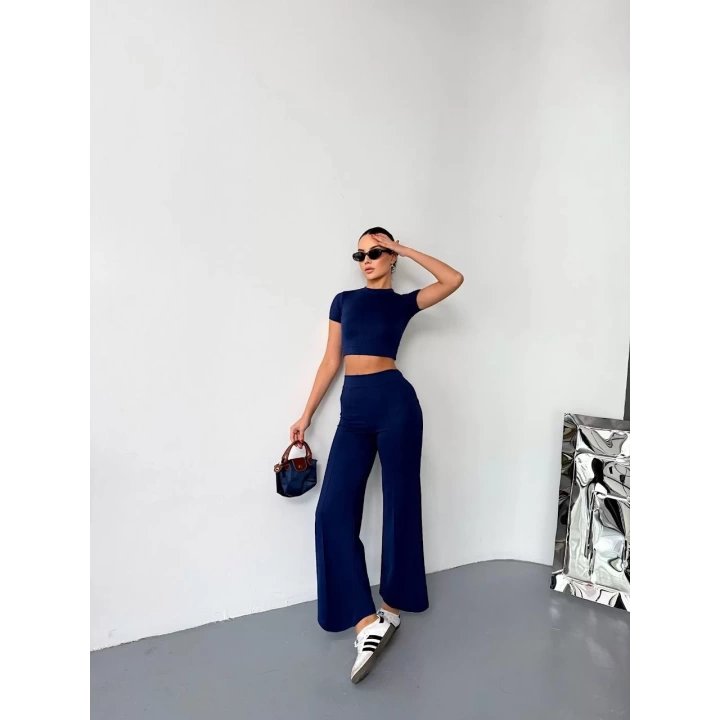 Osy Modal Yumuşak Dokulu Kumaş Kısa Kollu Crop Alt ispanyol Paça Pantalon ikili Takım - Lacivert
