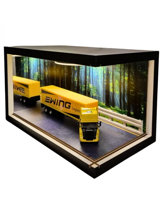 Golden Route Ahşap Işıklı Tır Diorama Vitrin | Scania V8