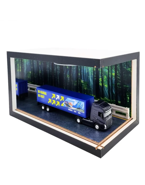 Global Motion Volvo Truck Ahşap Işıklı Diorama Vitrin | Volvo Tır