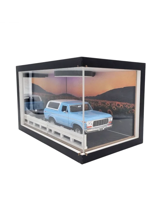 Sunset Trail Ahşap Işıklı Diorama Vitrin | Ford Bronco 1978