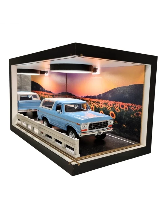 Sunset Trail Ahşap Işıklı Diorama Vitrin | Ford Bronco 1978