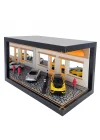 Golden District Supercar Showroom Ahşap Işıklı Diorama Vitrin | Porsche Taycan & Lamborghini Urus