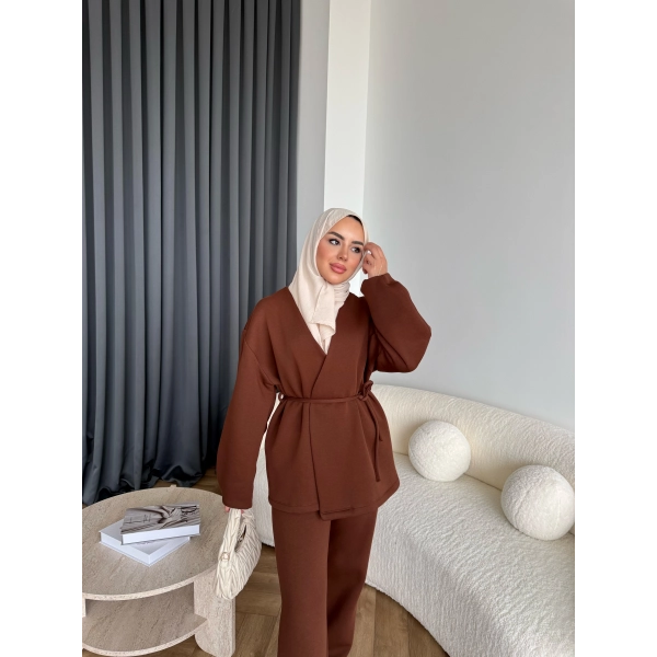 3 İplik Bağlamalı Takım - Kahve