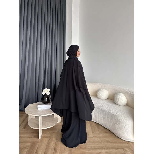 Qu - Liaml Pelerin Detay Takım - Siyah