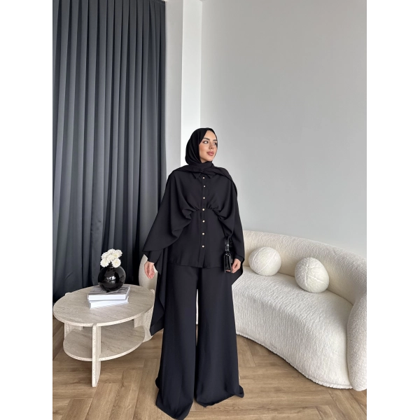 Qu - Liaml Pelerin Detay Takım - Siyah