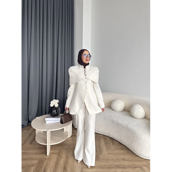 Vegas Ceketli Takım - Ekru ÖN SİPARİŞ