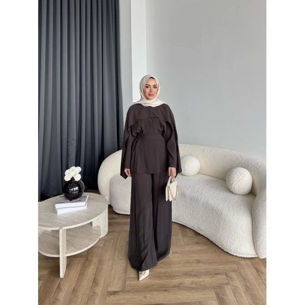 Tb - Beslan Pelerin Detaylı Takım - Kahve