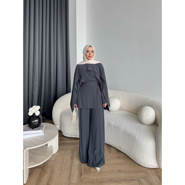 Tb - Beslan Pelerin Detaylı Takım - Antrasit