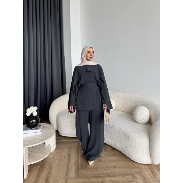 Tb - Beslan Pelerin Detaylı Takım - Antrasit