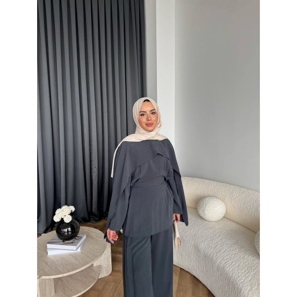 Tb - Beslan Pelerin Detaylı Takım - Antrasit