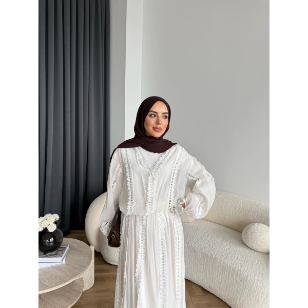 Ng - Efrun Eteki Takım - Ekru