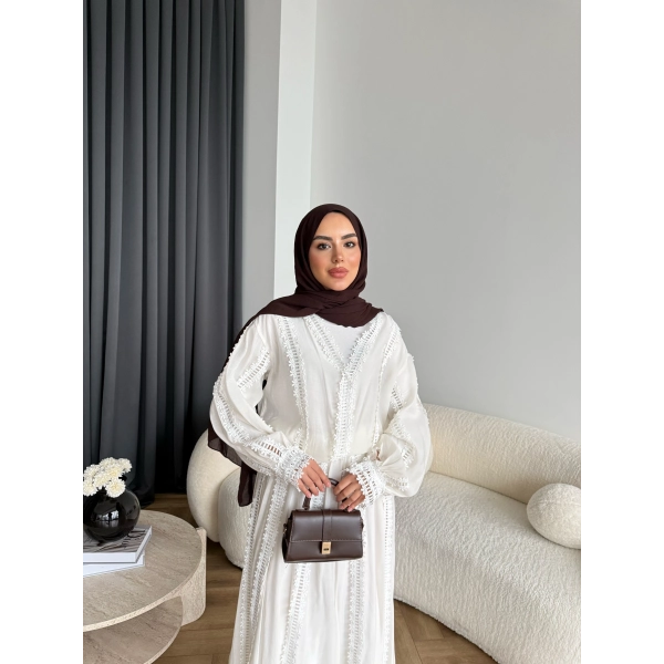 Ng - Efrun Eteki Takım - Ekru