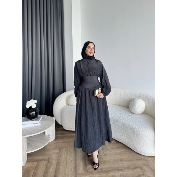 Moi - Özden Bel Detay Elbise - Siyah - ÖN SİPARİŞTİR