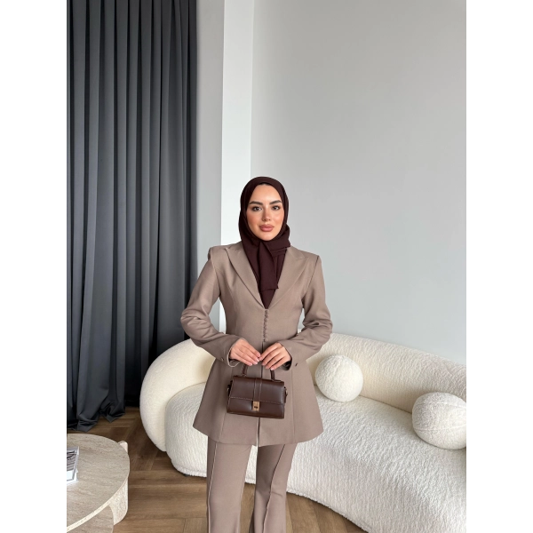 Fuş - Arna Düğme Detay Takım - Kahve