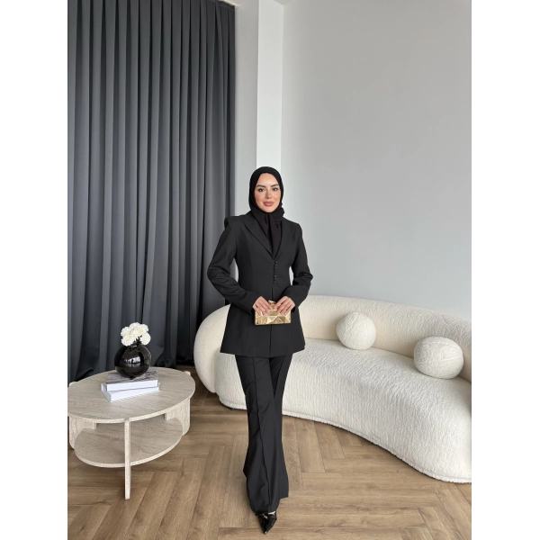 Fuş - Arna Düğme Detay Takım - Siyah