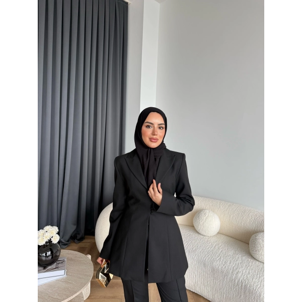 Fuş - Arna Düğme Detay Takım - Siyah