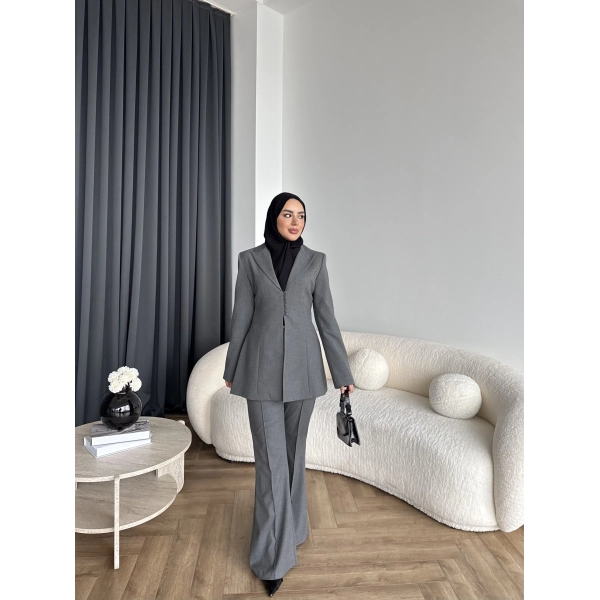 Fuş - Arna Düğme Detay Takım - Gri