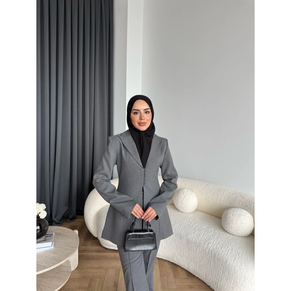 Fuş - Arna Düğme Detay Takım - Gri