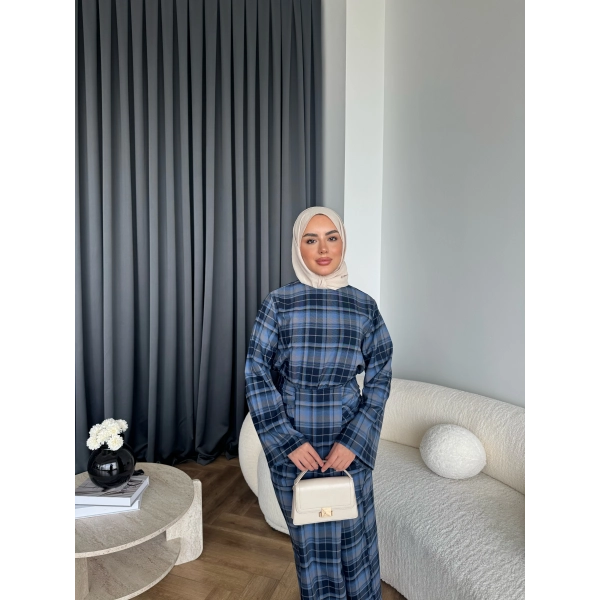 Qu - Carmen Kareli Etekli Takım - Lacivert