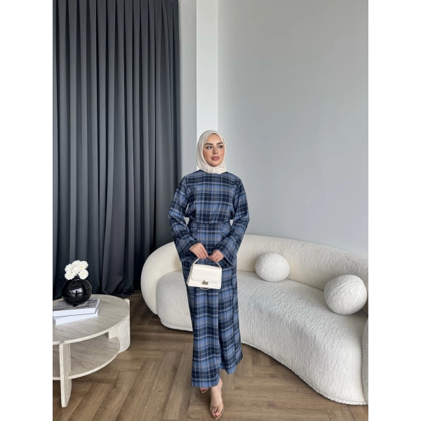 Qu - Carmen Kareli Etekli Takım - Lacivert