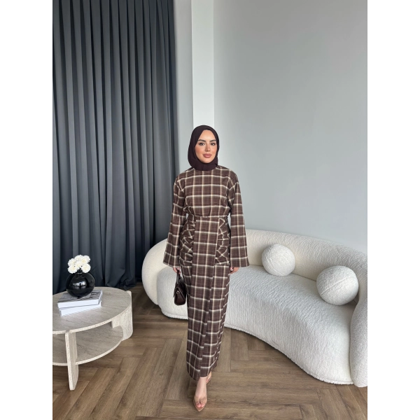 Qu - Carmen Kareli Etekli Takım - Koyu Kahve