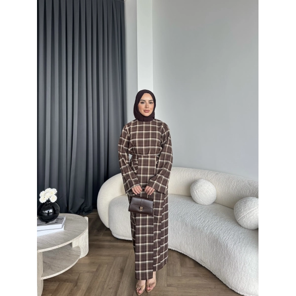 Qu - Carmen Kareli Etekli Takım - Koyu Kahve