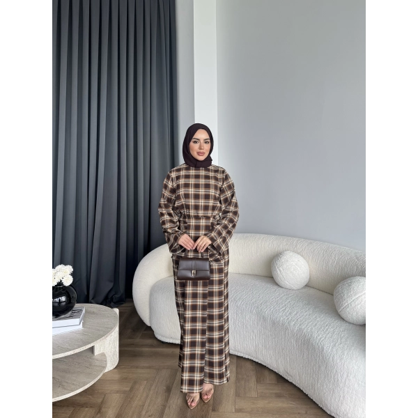 Qu - Carmen Kareli Etekli Takım - Açık Kahve