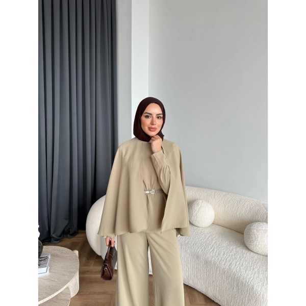 Qu - Polama Pelerinli Takım - Yeşil ÖN SİPARİŞ