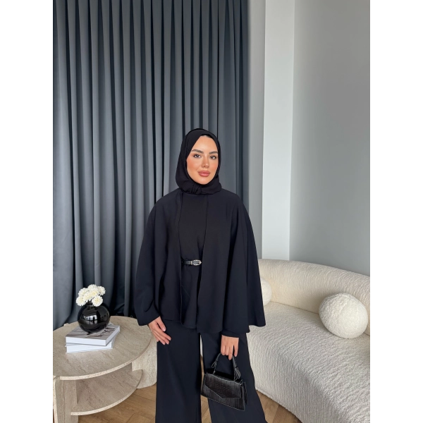 Qu - Polama Pelerinli Takım - Siyah