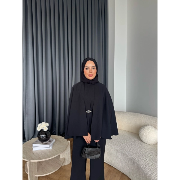 Qu - Polama Pelerinli Takım - Siyah