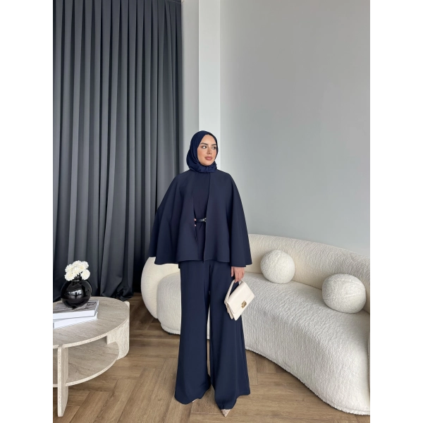 Qu - Polama Pelerinli Takım - Lacivert