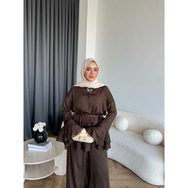 Es - Danlara Saten Kol Fırfırlı Takım - Acı Kahve