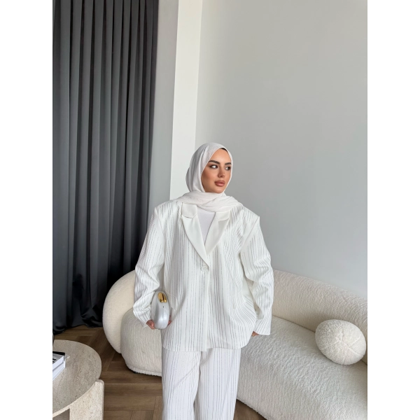Asil Pırlanta Ceketli Takım - Beyaz