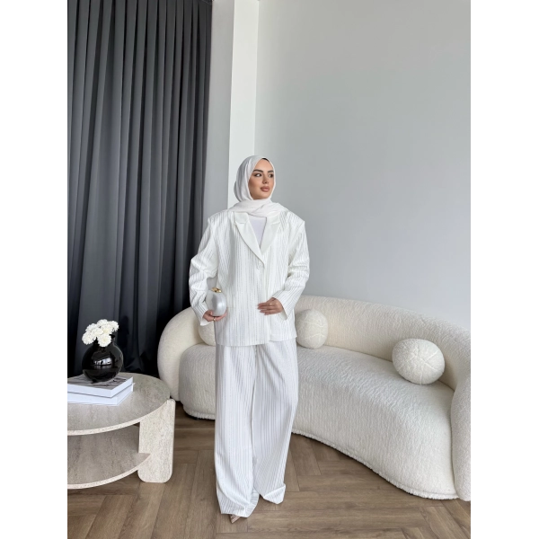 Asil Pırlanta Ceketli Takım - Beyaz