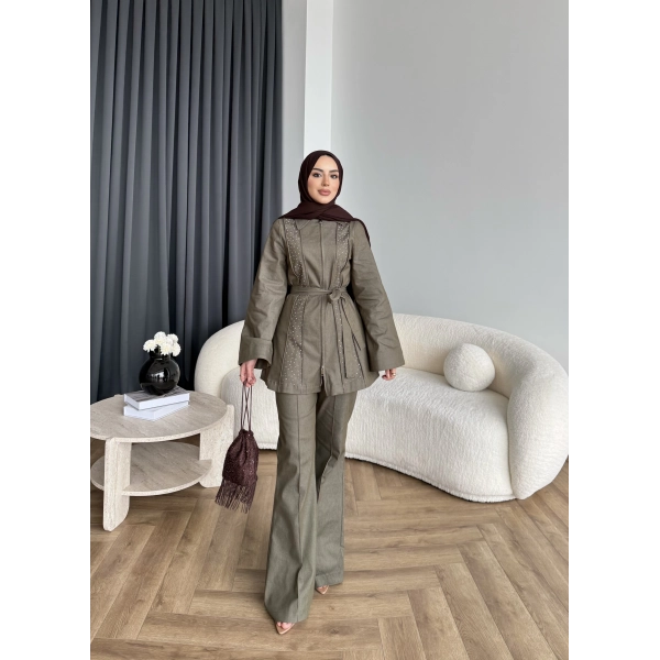 Fuş - Taş Detaylı Fermuarlı Pantolonlu Takım - Haki