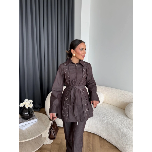 Fuş - Taş Detaylı Fermuarlı Pantolonlu Takım - Kahverengi