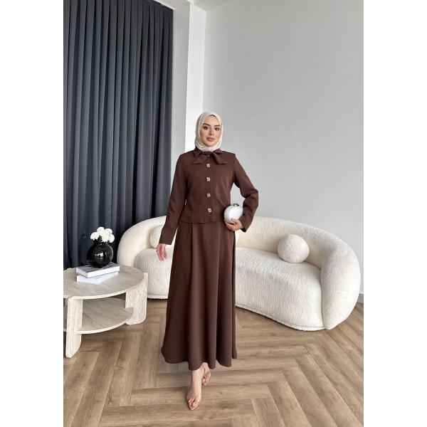 Hen - Visor Fiyonklu Etekli Takım - Kahve