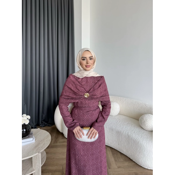 Fuş - Orchid Şal Detaylı Broşlu Elbise - Bordo