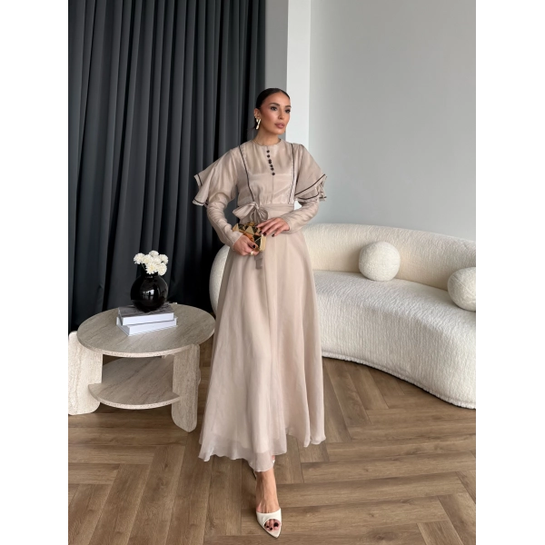 Fuş - Chic Nakış Detay Parlak Tensel Elbise - Bej