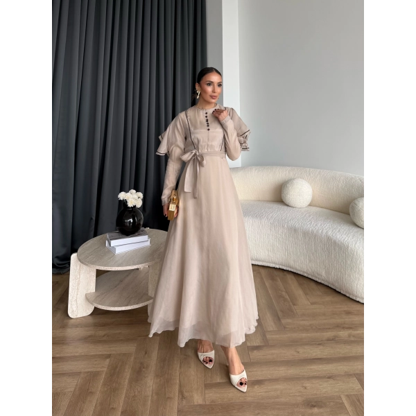 Fuş - Chic Nakış Detay Parlak Tensel Elbise - Bej