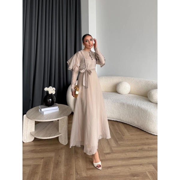 Fuş - Chic Nakış Detay Parlak Tensel Elbise - Bej