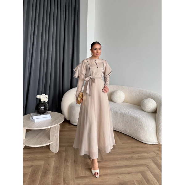 Fuş - Chic Nakış Detay Parlak Tensel Elbise - Bej