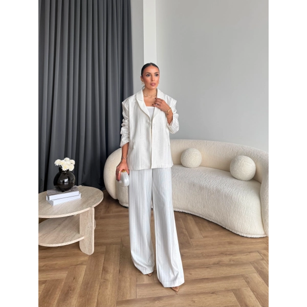 Asil Pırlanta Ceketli Takım - Beyaz