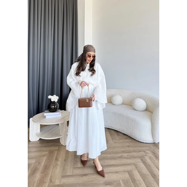 Qu - Yarasa Kol Brode Etekli Takım - Beyaz