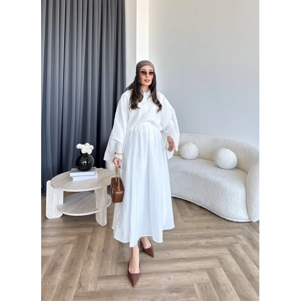 Qu - Yarasa Kol Brode Etekli Takım - Beyaz