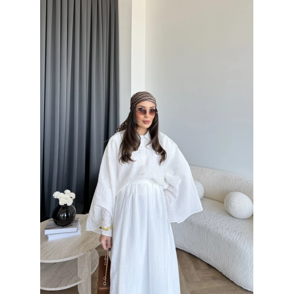 Qu - Yarasa Kol Brode Etekli Takım - Beyaz