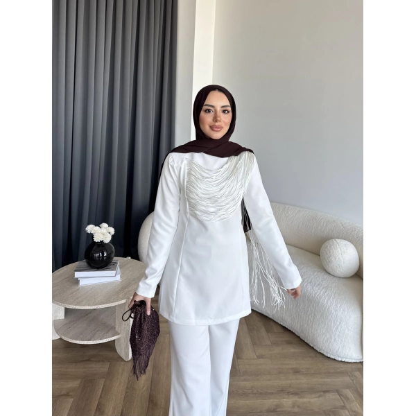 Fuş - Luxe Omuzu Püskül İpli Takım - Beyaz